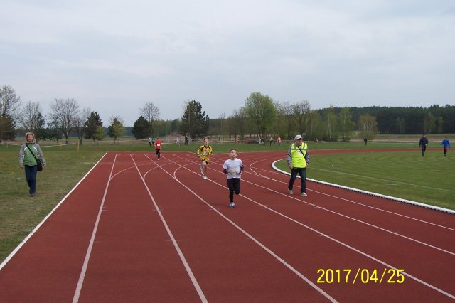 biegi 100